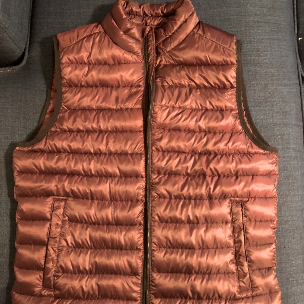Aeropostale Men’s Quilted Puffer Jacket